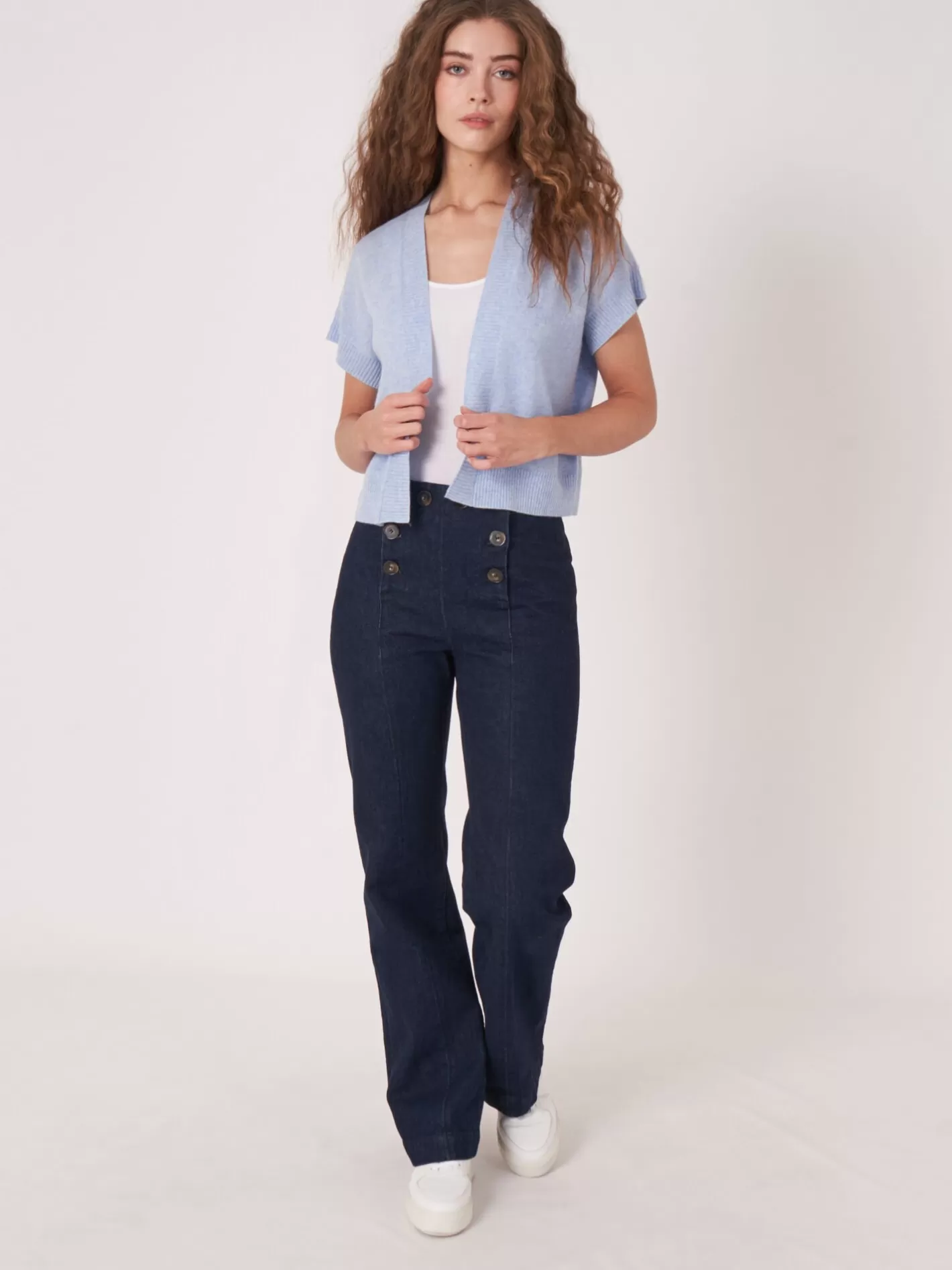 Organic Cashmere<REPEAT cashmere Cropped Boxy Open Front Cardigan With Ribbed V-Neckline At Back Sky